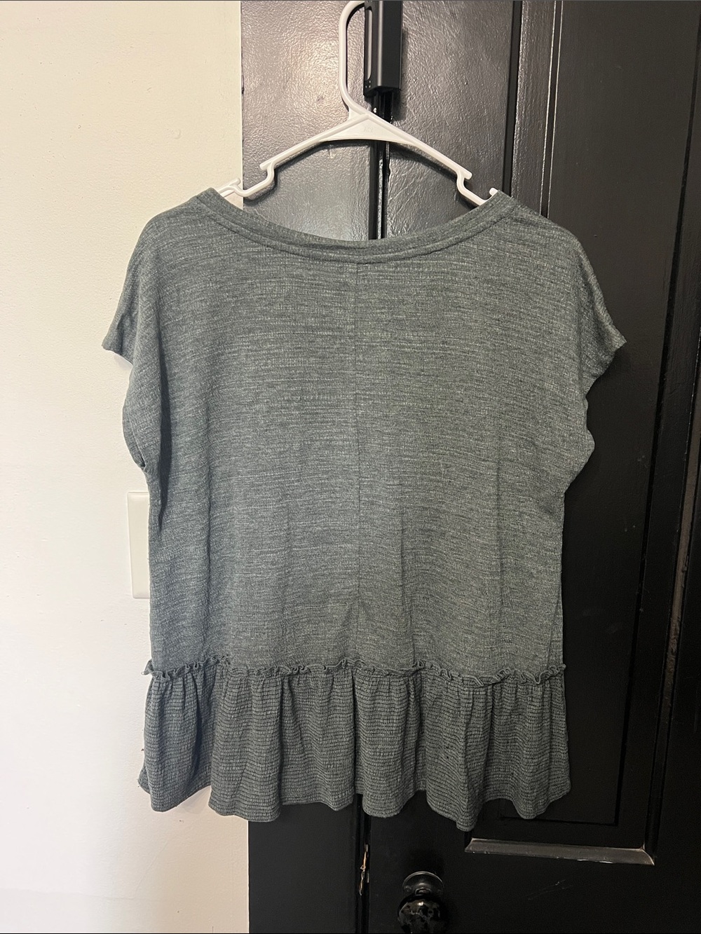 Hem & Thread green Ruffle-Tier Short Sleeve Tunic - Picture 4 of 4